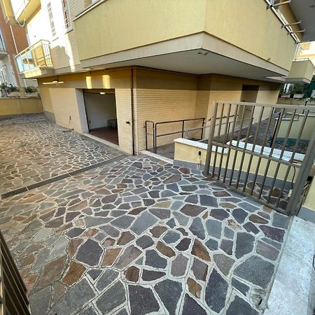 Appartamento Via Dei Fabbri Navali Lido di Ostia Exterior foto