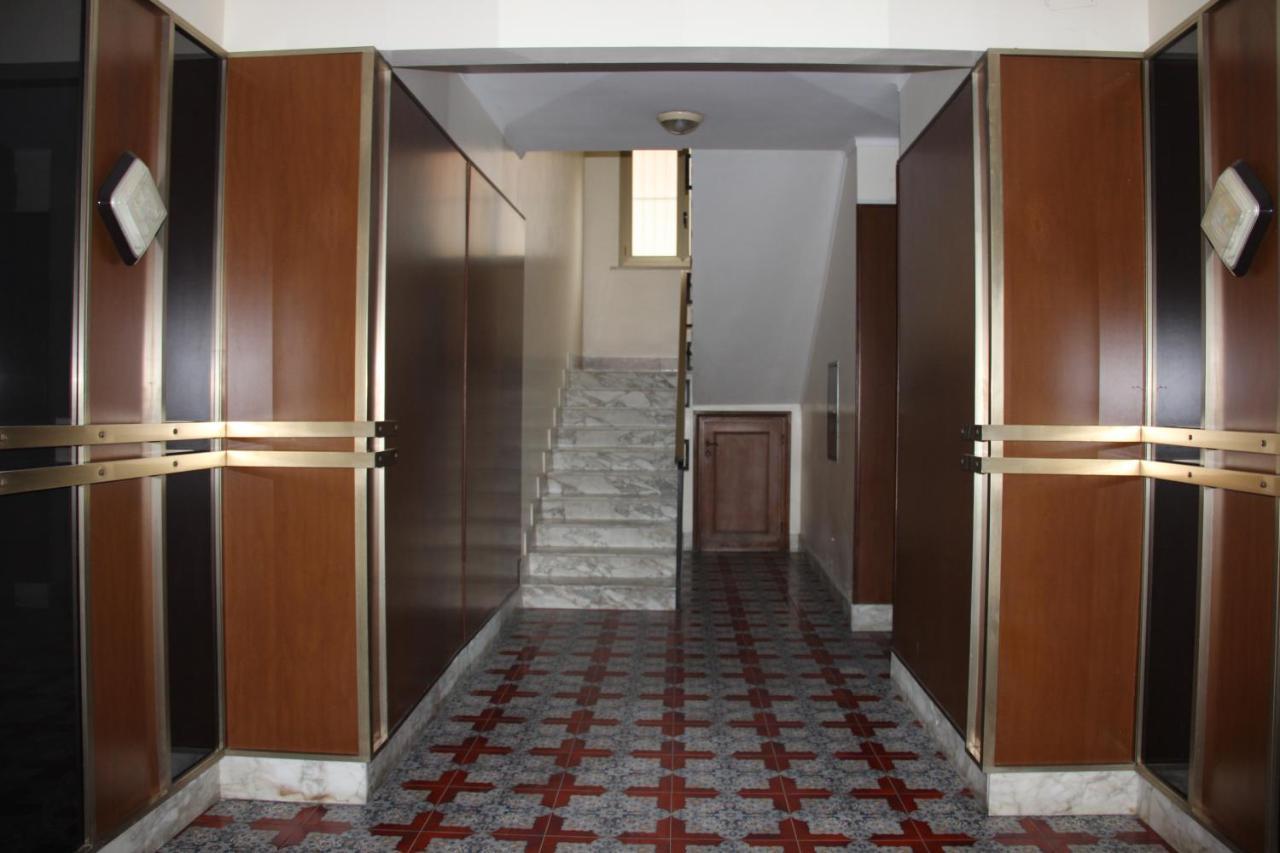 Appartamento Via Dei Fabbri Navali Lido di Ostia Exterior foto
